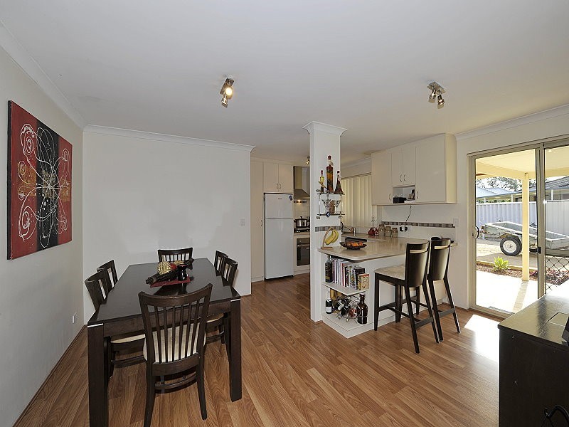10 Underdale Place, Coodanup WA 6210