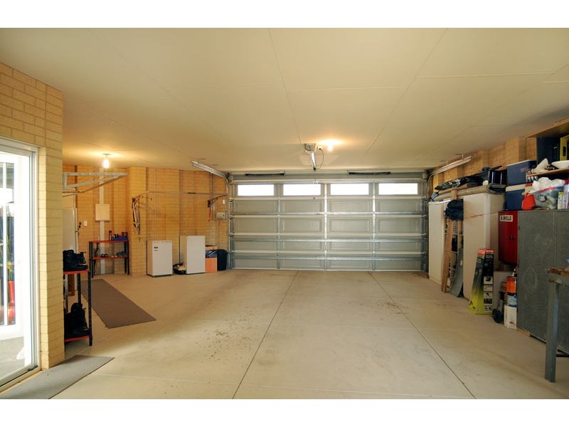 22 Skylark Loop, Erskine WA 6210