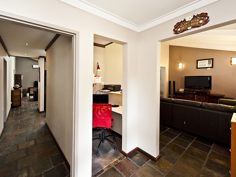 5 Armstrong Court, Waroona WA 6215