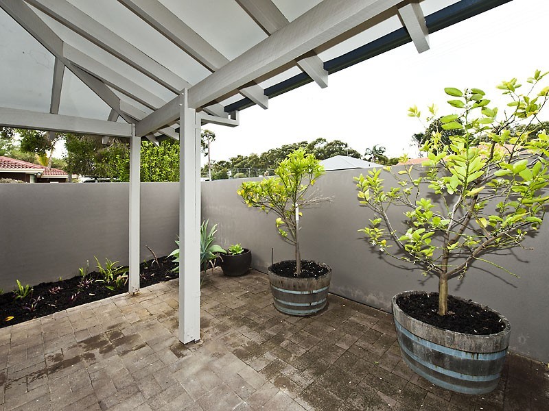 5 Armstrong Court, Waroona WA 6215