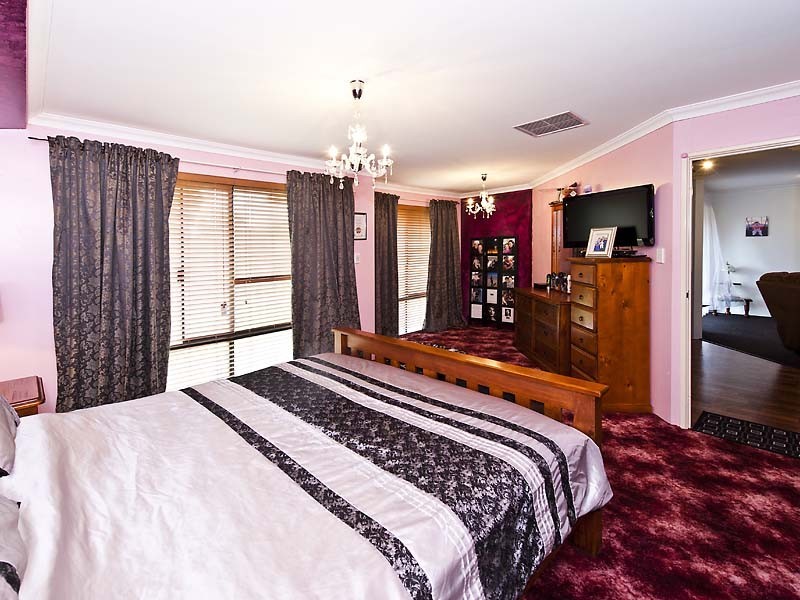 30 McLarty Street, Waroona WA 6215