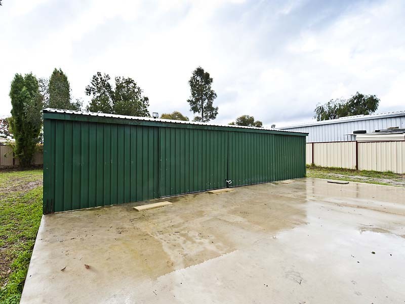 30 McLarty Street, Waroona WA 6215