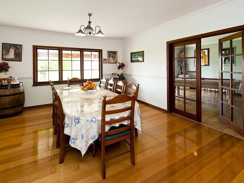 327 Coronation Road, Waroona WA 6215