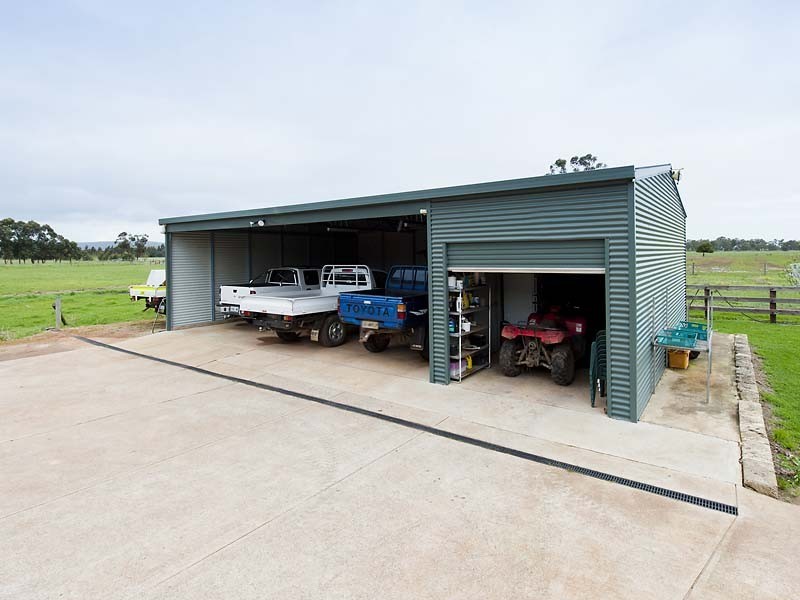 327 Coronation Road, Waroona WA 6215