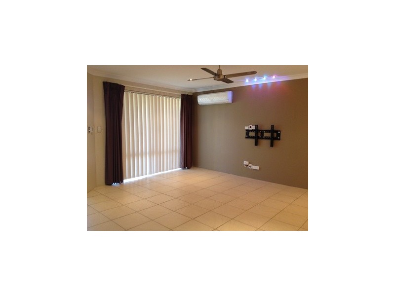 31 Yindana Boulevard, Lakelands WA 6180