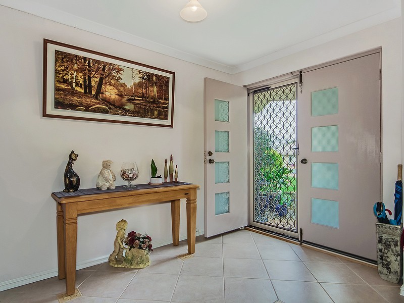10 Neil Place, Waroona WA 6215