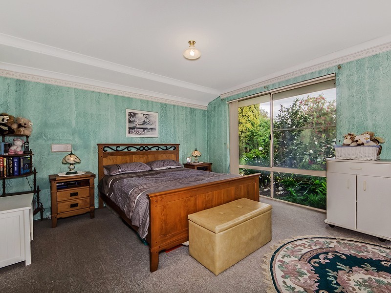 10 Neil Place, Waroona WA 6215
