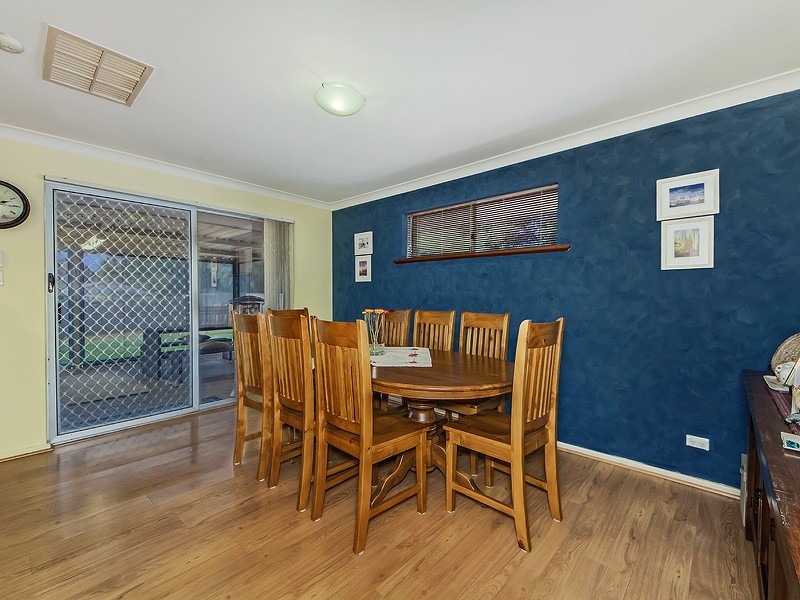 2 Hawksley Drive, Waroona WA 6215
