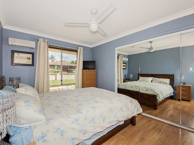 2 Hawksley Drive, Waroona WA 6215