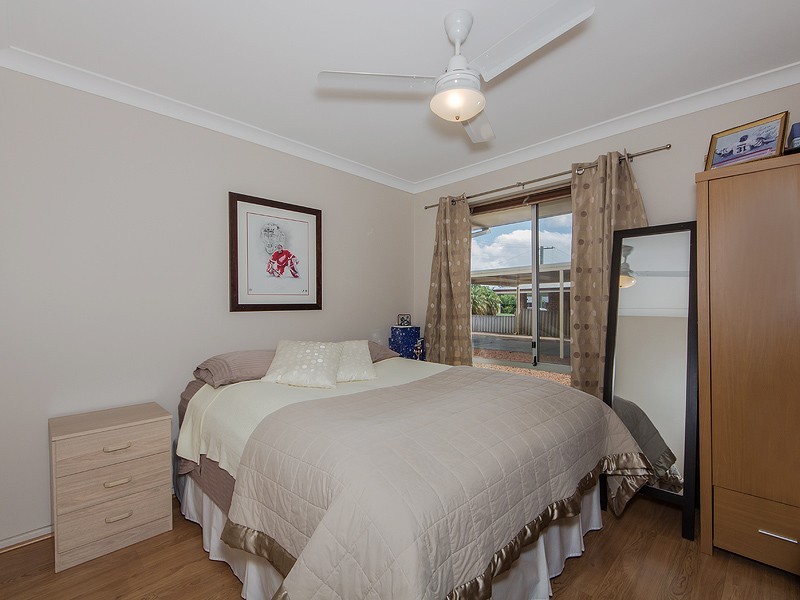 2 Hawksley Drive, Waroona WA 6215