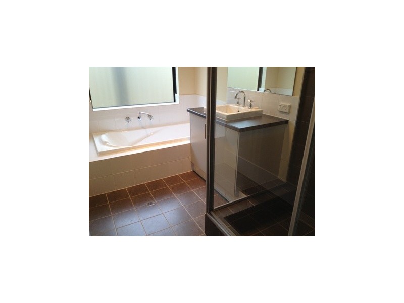 19 Newbridge Street, Meadow Springs WA 6210