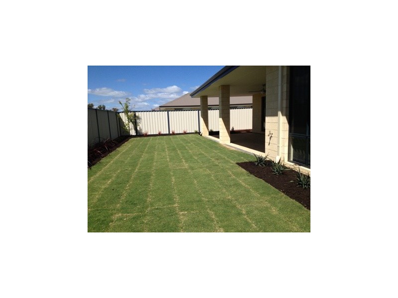 19 Newbridge Street, Meadow Springs WA 6210