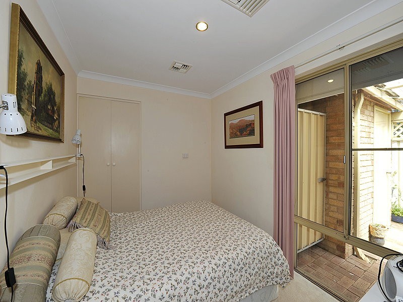 2 /49 DAVEY STREET, Mandurah WA 6210