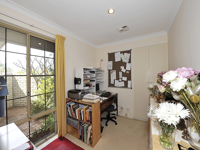 2 /49 DAVEY STREET, Mandurah WA 6210