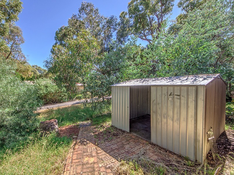 20 Russell Drive, Waroona WA 6215