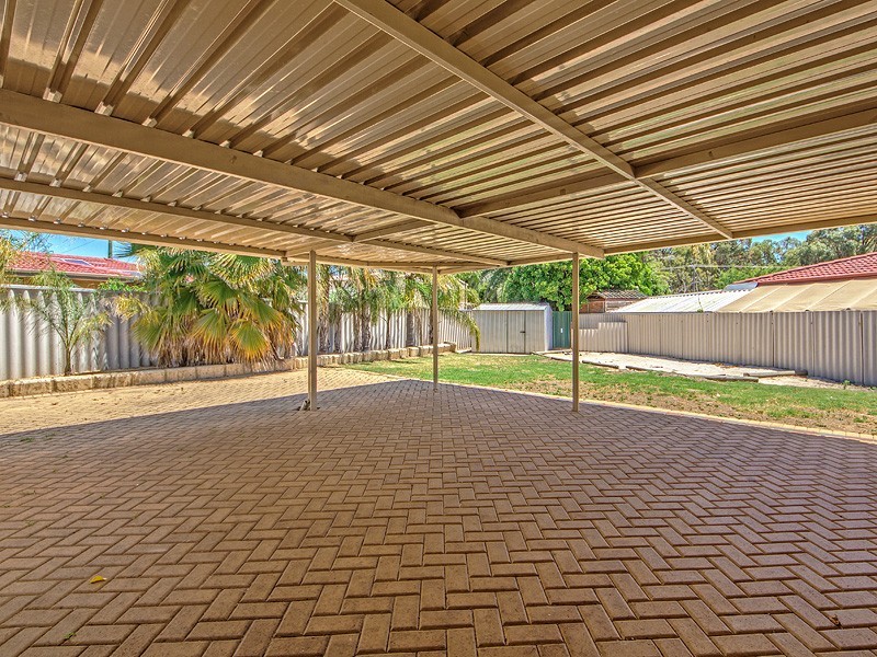 5 Tennesse Court, Greenfields WA 6210