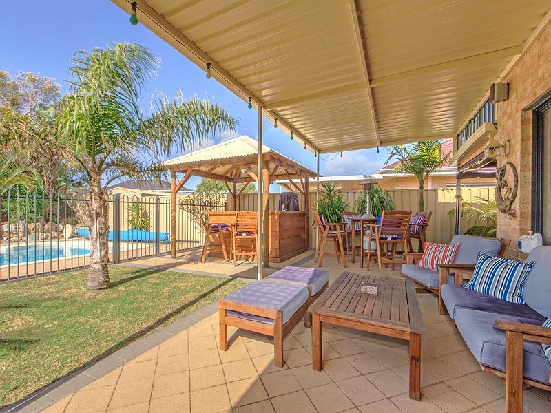 11 Melros Beach Rd, Dawesville WA 6211