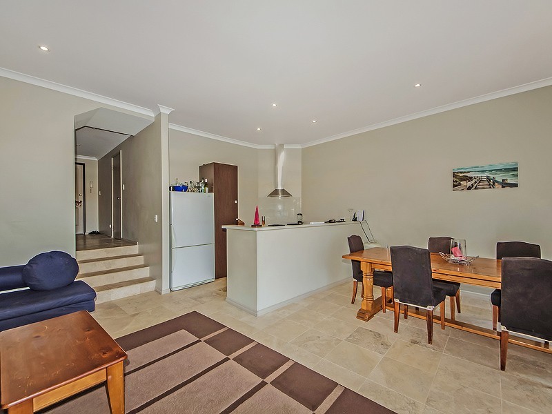 10/7 Village Mews,PORT BOUVARD, Wannanup WA 6210