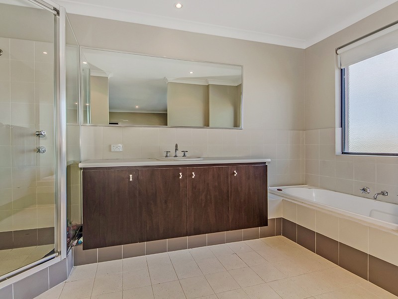 10/7 Village Mews,PORT BOUVARD, Wannanup WA 6210