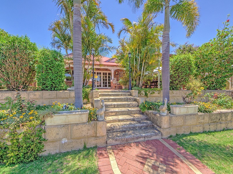 36 Willow Gardens, South Yunderup WA 6208