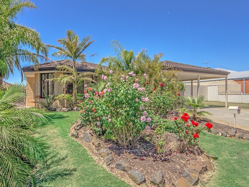 70 Exchequer Ave, Greenfields WA 6210