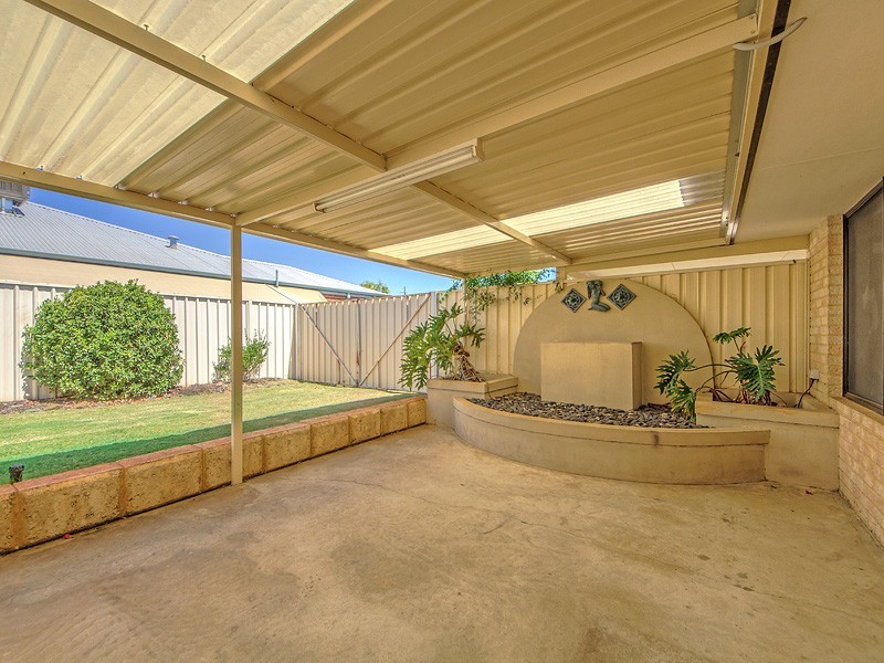 70 Exchequer Ave, Greenfields WA 6210
