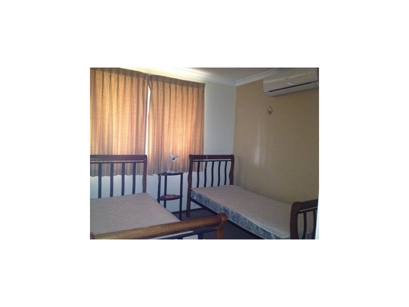 50 Challenger Road, Madora Bay WA 6210