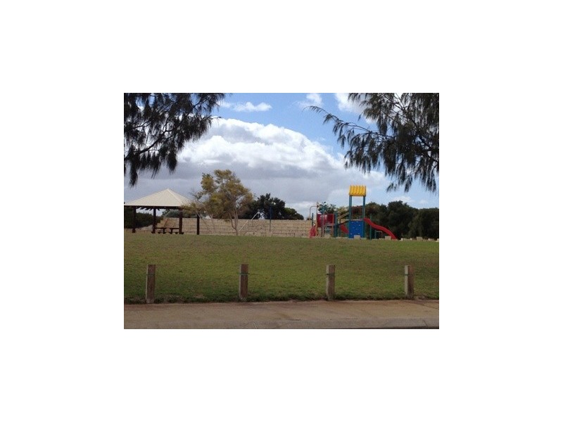 50 Challenger Road, Madora Bay WA 6210