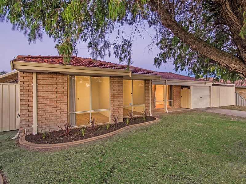 48 Cuthbertson Drive, Cooloongup WA 6168