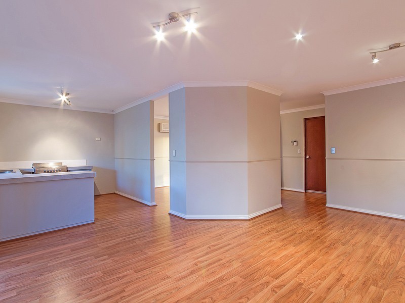 48 Cuthbertson Drive, Cooloongup WA 6168