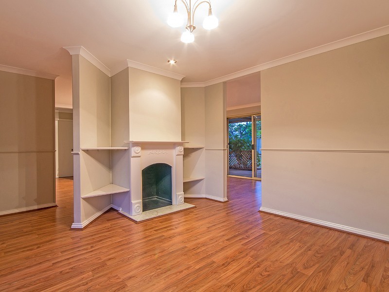 48 Cuthbertson Drive, Cooloongup WA 6168