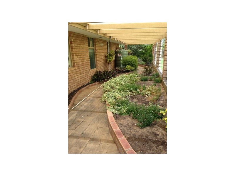 32 Pioneer Crt, Dawesville WA 6211