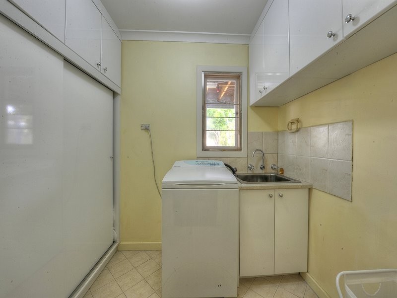 22 Redcliffe Road, Greenfields WA 6210