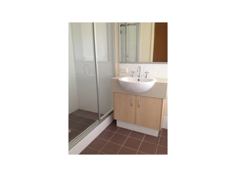 8 Lismore Ridge, Lakelands WA 6180