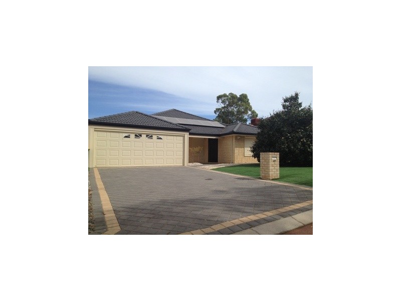 49 Ballard Meander, Lakelands WA 6180