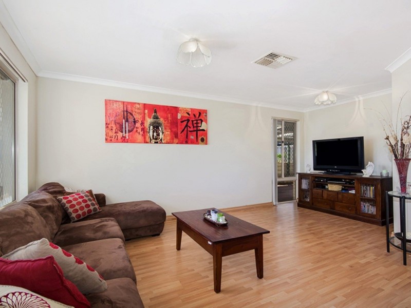 5 Selwyn Rise, Greenfields WA 6210