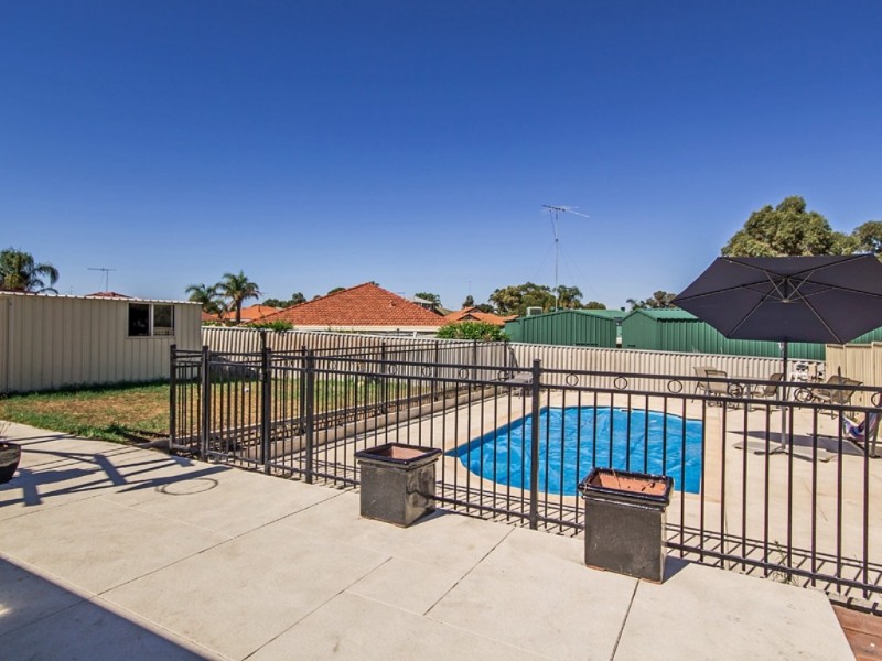 5 Selwyn Rise, Greenfields WA 6210