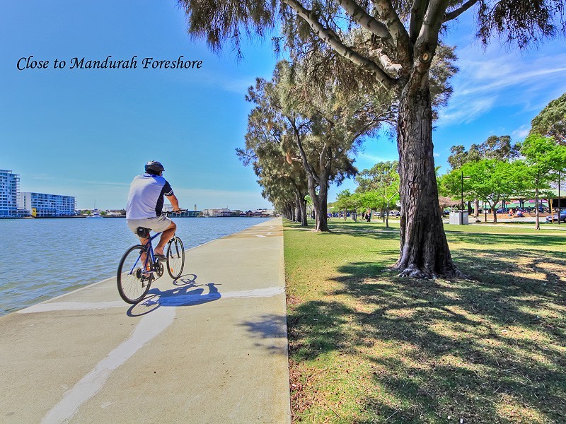 1/18 Davey Street, Mandurah WA 6210