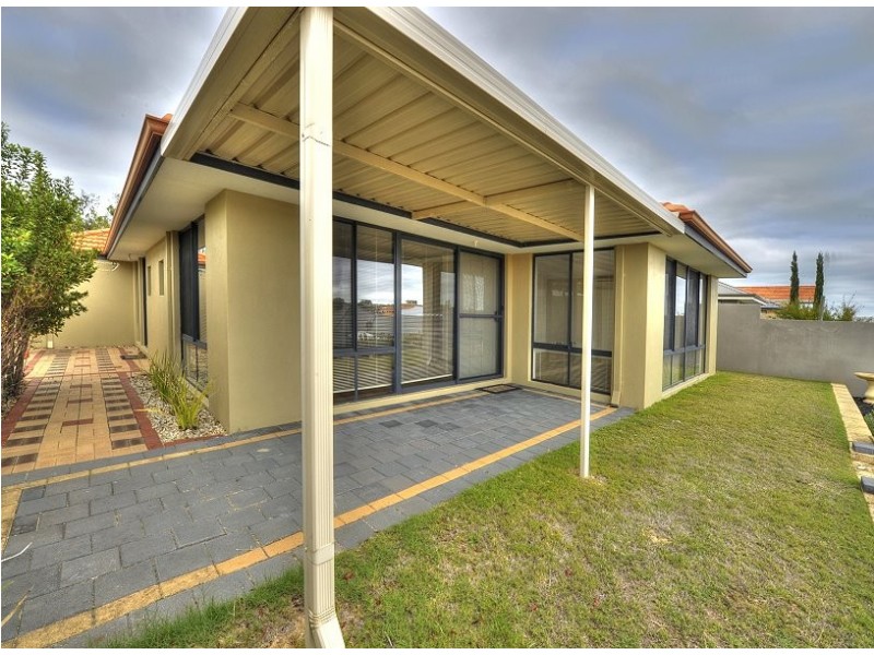 9 Masthead Way, Wannanup WA 6210