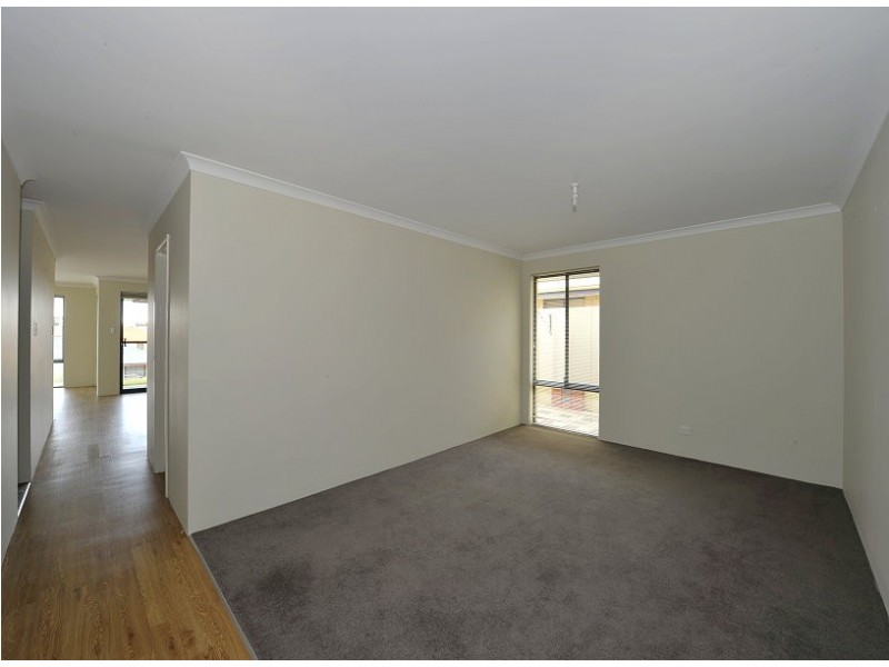 9 Masthead Way, Wannanup WA 6210