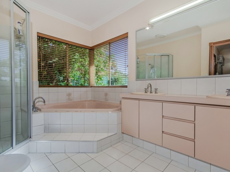 2 Honeytree Place, Falcon WA 6210