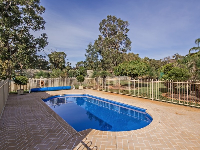 2 Honeytree Place, Falcon WA 6210