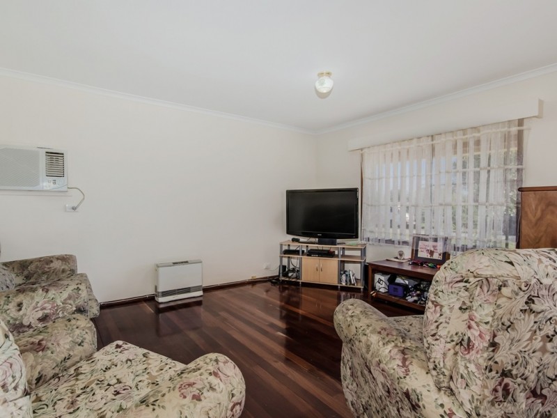 2 Owen Avenue, Falcon WA 6210
