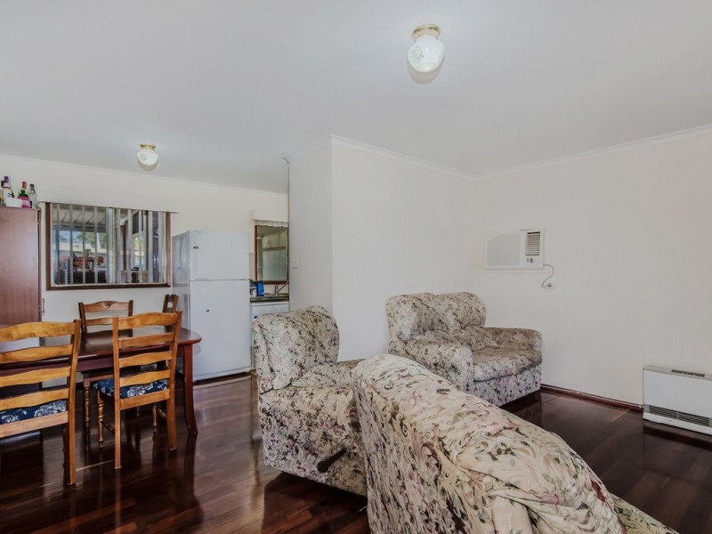2 Owen Avenue, Falcon WA 6210