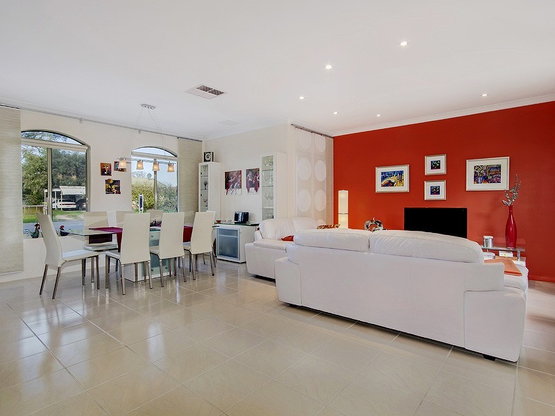 1/72A Cooper Street, Mandurah WA 6210