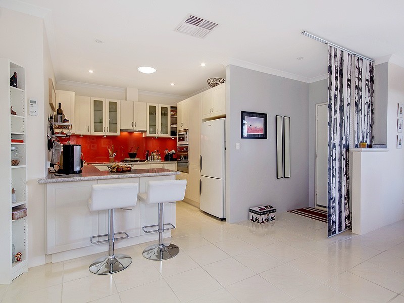 1/72A Cooper Street, Mandurah WA 6210