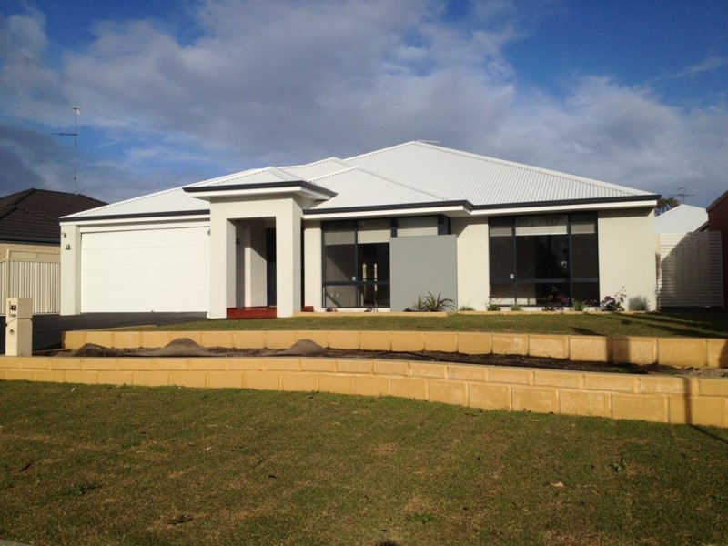 48 Ravendale Drive, Dudley Park WA 6210