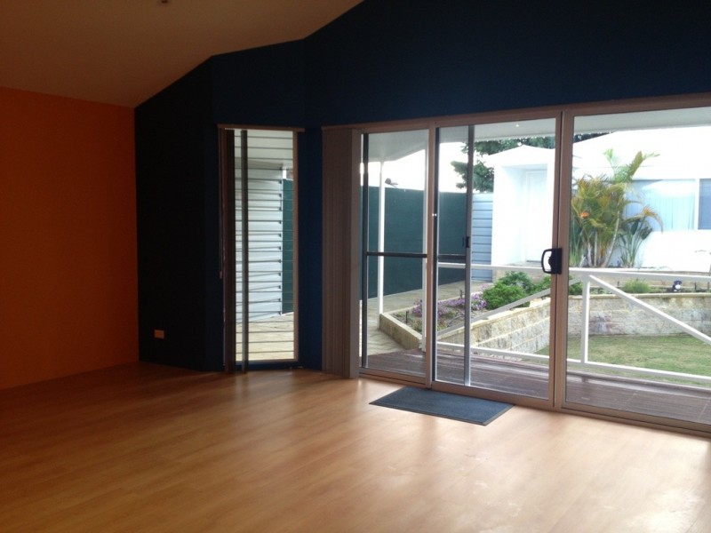 15 Treasure Road, Singleton WA 6175