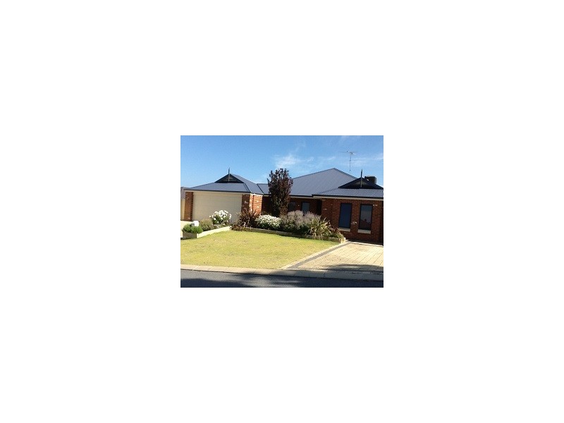 8 Tammin Court, Dawesville WA 6211