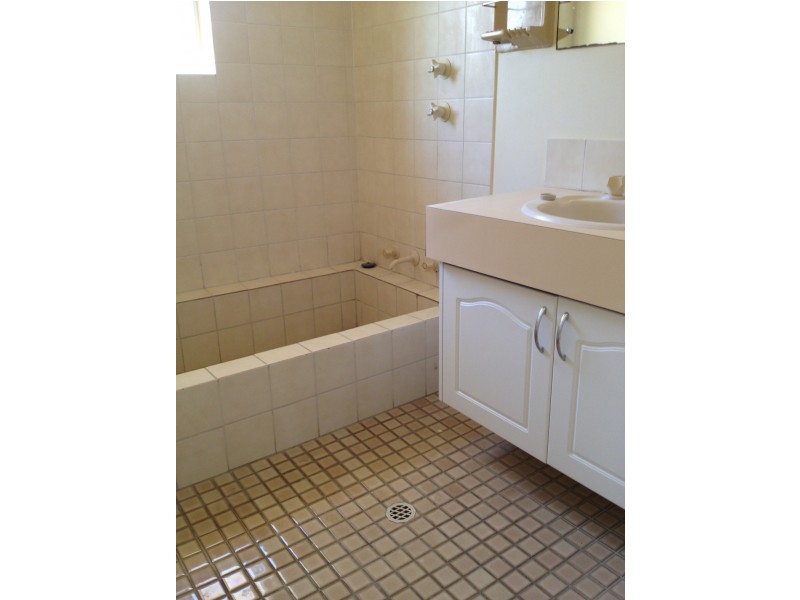 16 St Laurent, Greenfields WA 6210